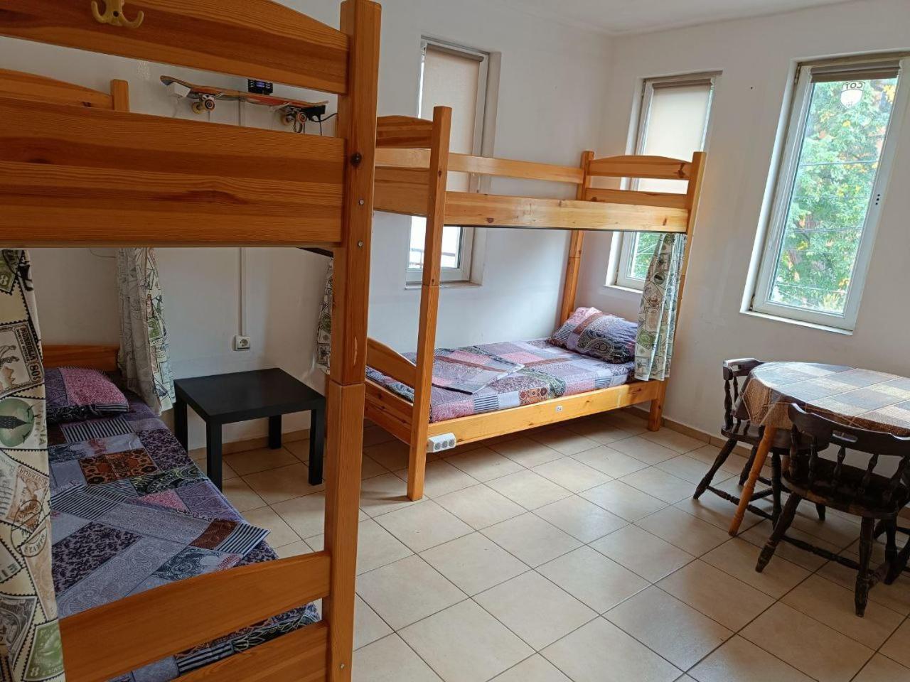 10 Coins Hostel & Tours София Номер фото