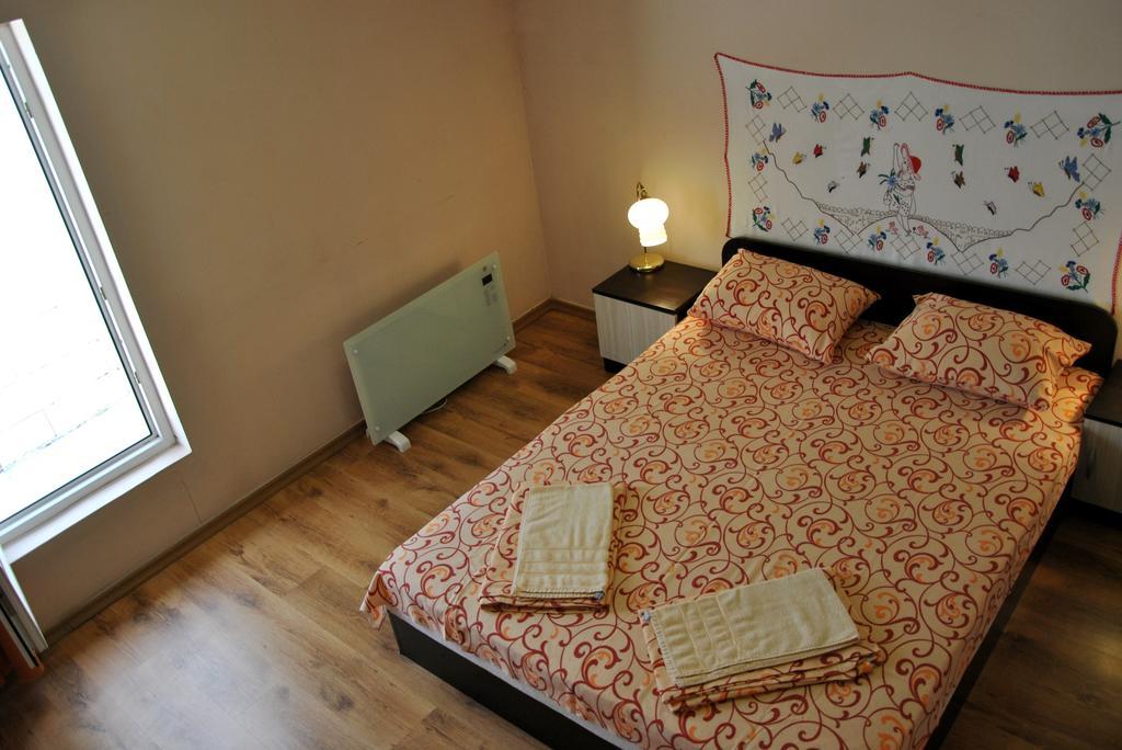 10 Coins Hostel & Tours София Номер фото